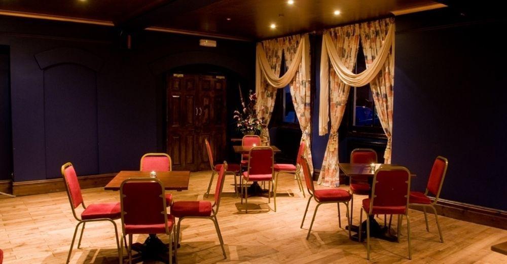The Imperial Hotel Stroud  Ngoại thất bức ảnh