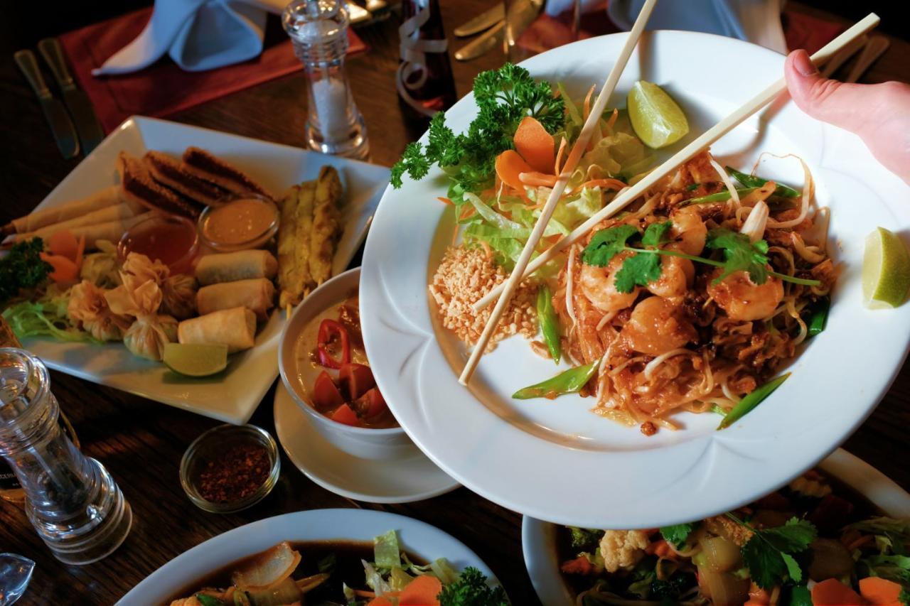 The Imperial Hotel Stroud  Ngoại thất bức ảnh